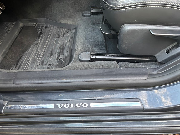 Volvo S60 22 of 30