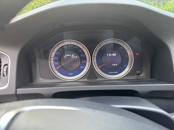 Volvo S60 21 of 30