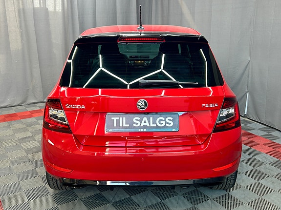 Skoda Fabia 4 of 30