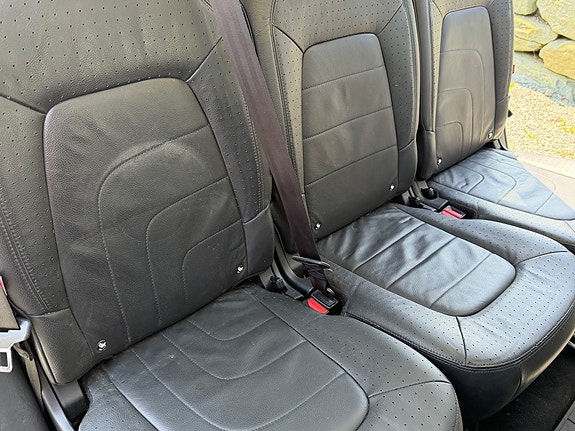 Citroen Grand C4 Picasso 19 of 30
