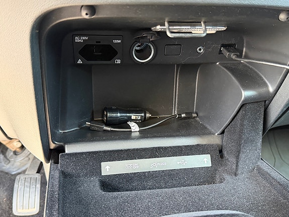 Citroen Grand C4 Picasso 11 of 30