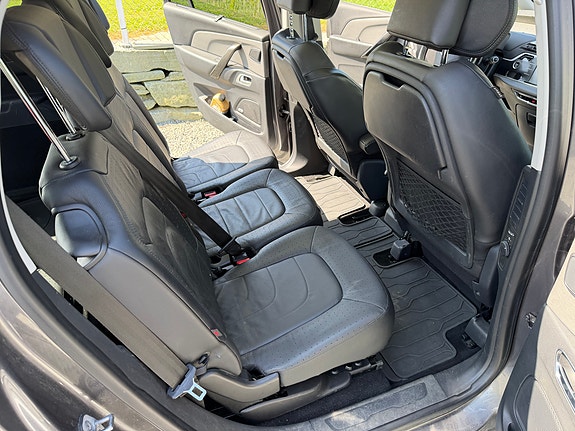 Citroen Grand C4 Picasso 16 of 30