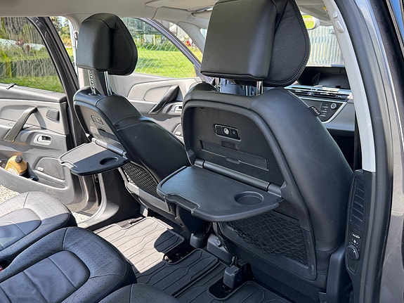Citroen Grand C4 Picasso 22 of 30