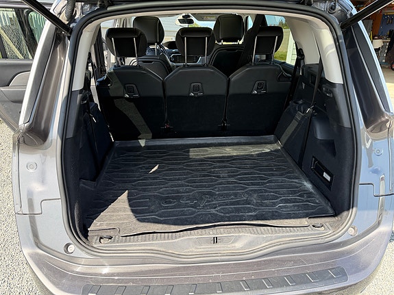 Citroen Grand C4 Picasso 23 of 30