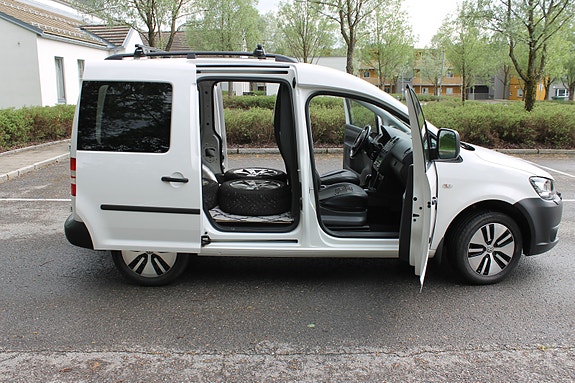 Volkswagen Caddy 5 of 5