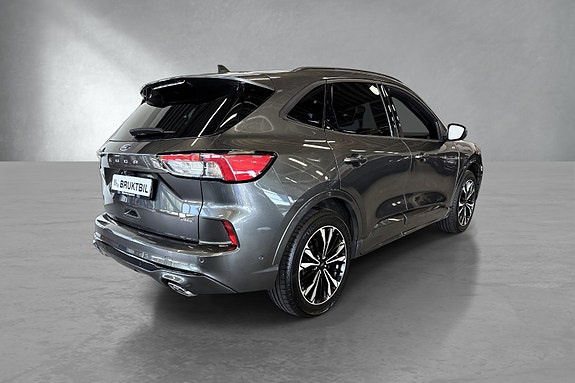 Ford Kuga 5 of 5