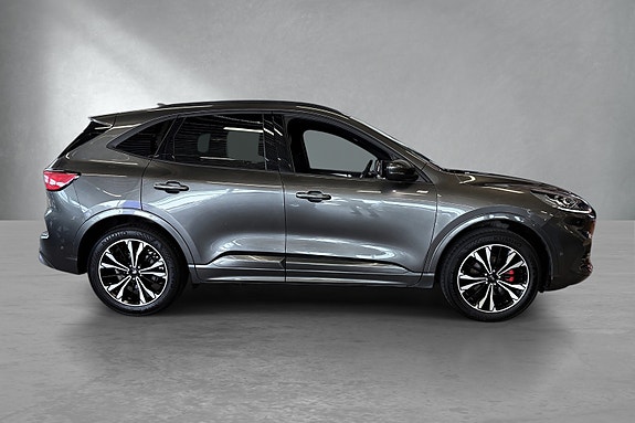 Ford Kuga 4 of 5