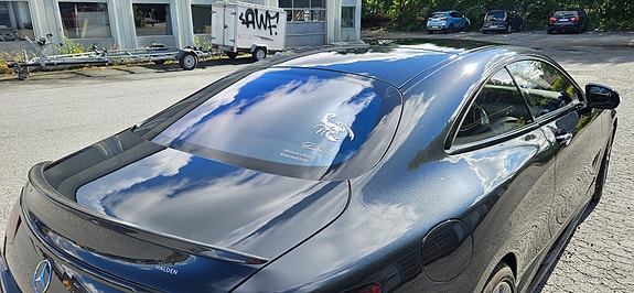 Mercedes-Benz S500 2 of 25