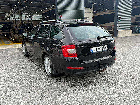 Skoda Octavia 7 of 30