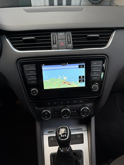 Skoda Octavia 13 of 30