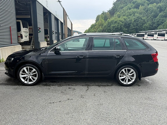 Skoda Octavia 5 of 30