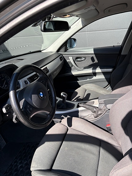 BMW 316i 15 of 25