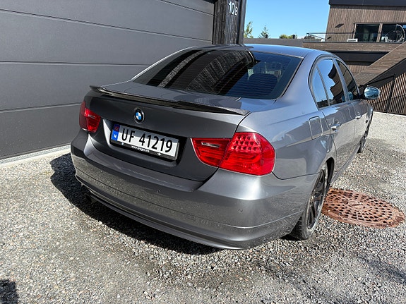 BMW 316i 8 of 25
