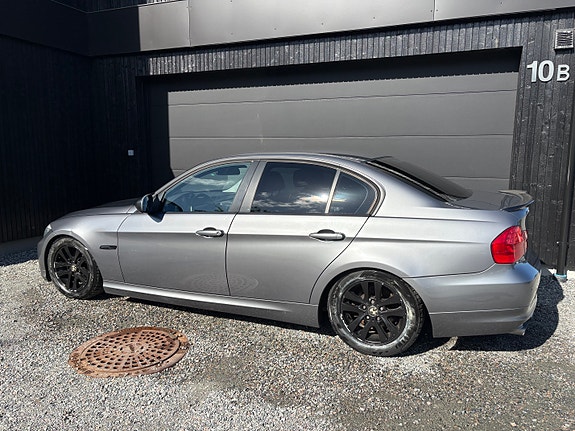 BMW 316i 12 of 25