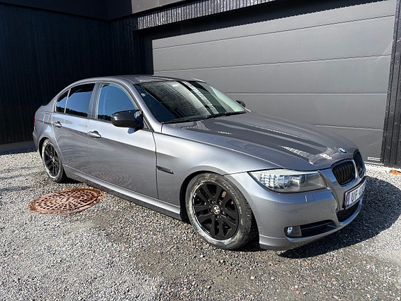 BMW 316i 3 of 5