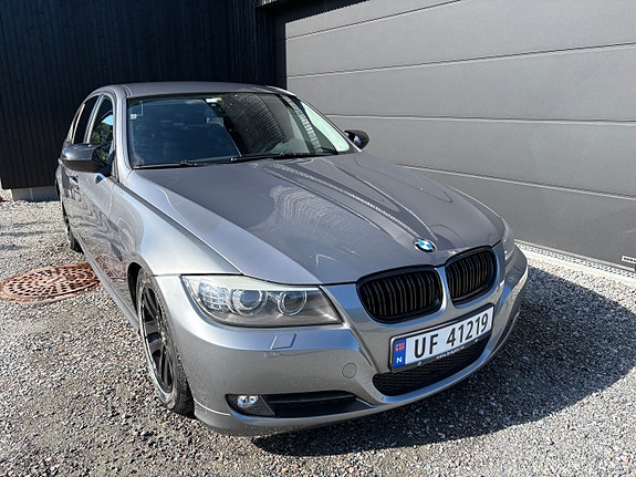 BMW 316i 2 of 5