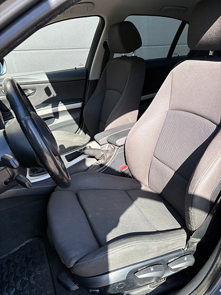 BMW 316i 16 of 25