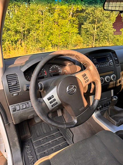 Nissan Navara 15 of 20