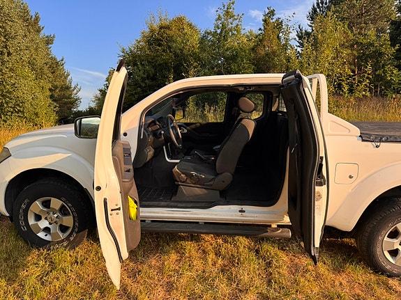 Nissan Navara 12 of 20