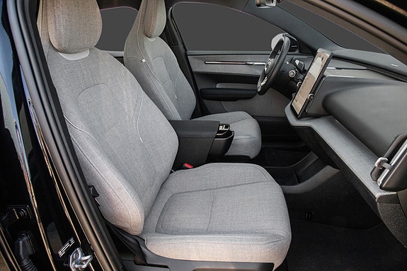 Volvo EX30 19 of 27