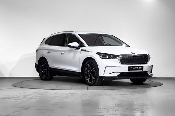 Skoda Enyaq 4 of 5