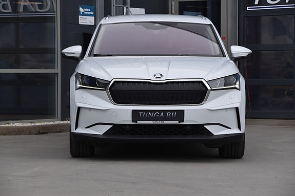 Skoda Enyaq 4 of 5