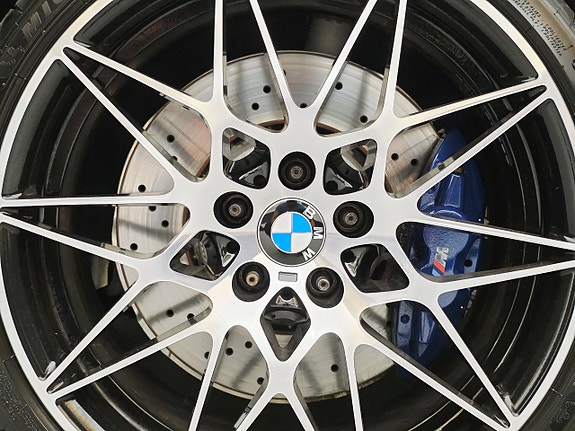 BMW M4 21 of 30