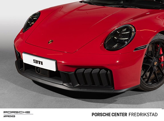 Porsche 911 8 of 30