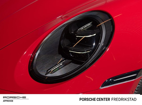 Porsche 911 9 of 30