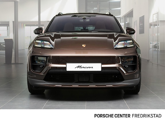 Porsche Macan 4 of 30
