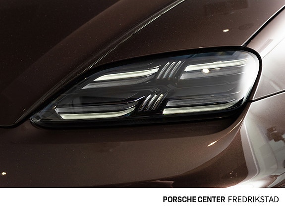 Porsche Macan 10 of 30