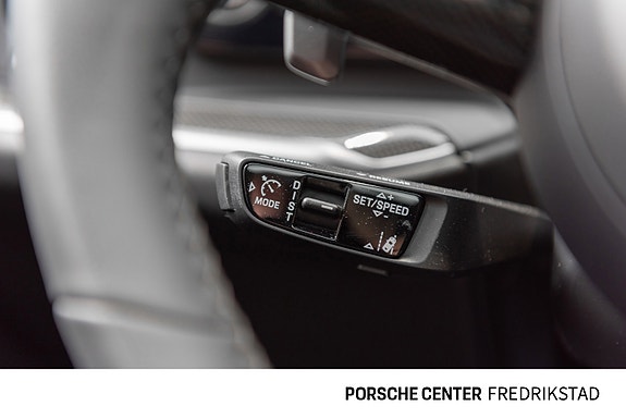 Porsche Cayenne Coupe 25 of 30