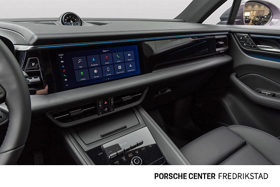 Porsche Macan 28 of 30