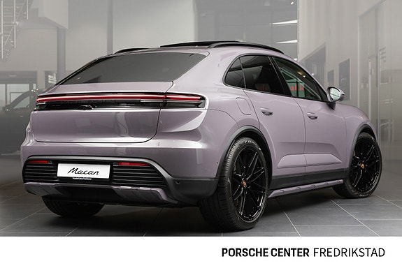 Porsche Macan 5 of 30