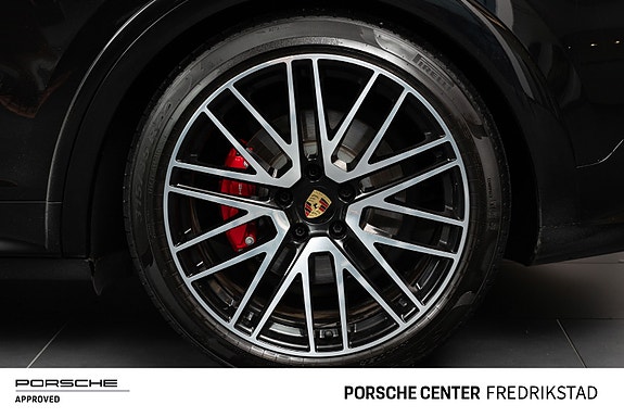 Porsche Cayenne 18 of 30
