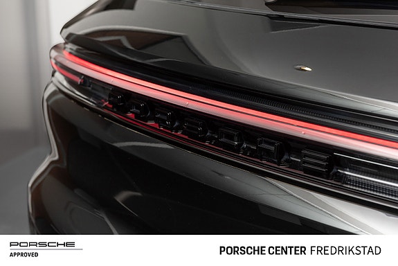 Porsche Cayenne 7 of 30