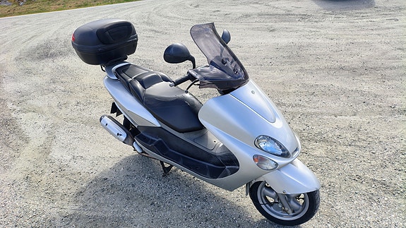 Yamaha YP 125 Majesty 3 of 12