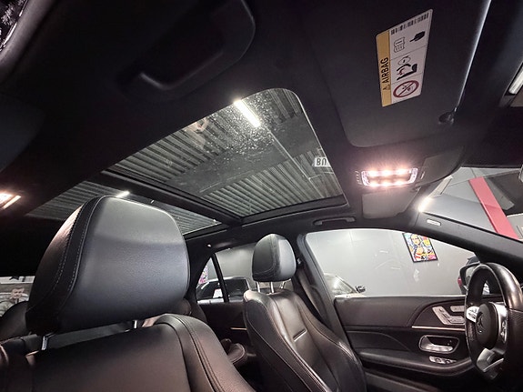 Mercedes-Benz GLE350 de 25 of 30