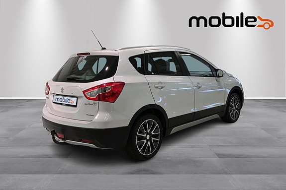 Suzuki SX4 S-Cross 3 of 5