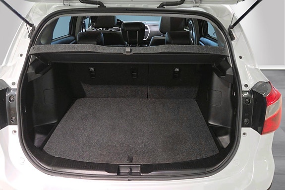 Suzuki SX4 S-Cross 5 of 5