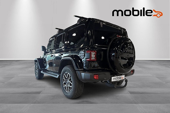 Jeep Wrangler 21 of 25