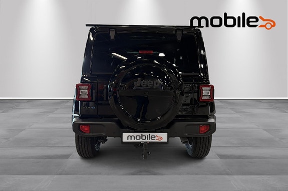 Jeep Wrangler 4 of 25