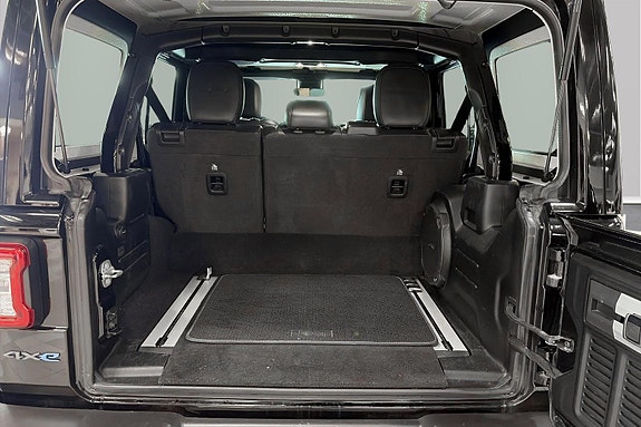 Jeep Wrangler 5 of 25