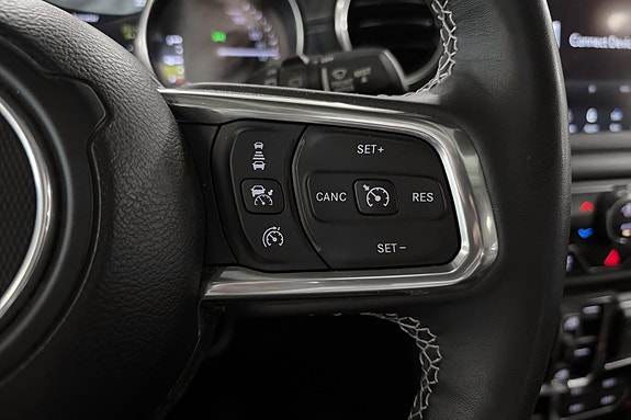 Jeep Wrangler 16 of 25
