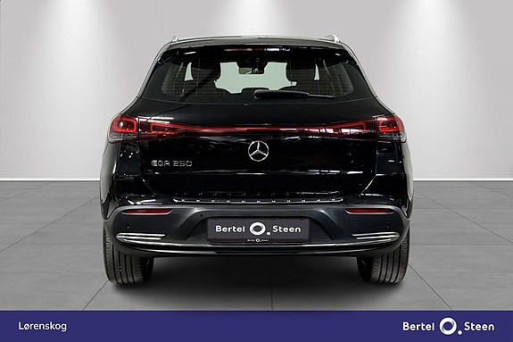 Mercedes-Benz EQA250 4 of 5