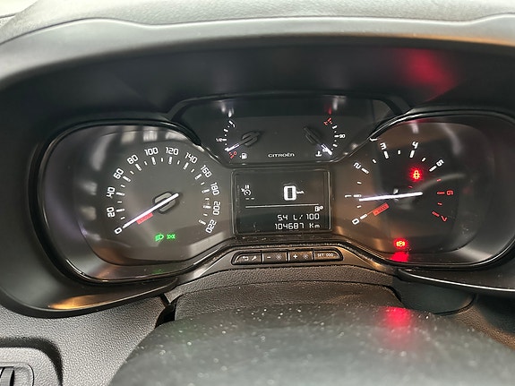 Citroen Berlingo 16 of 30