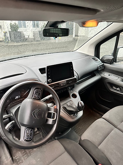 Citroen Berlingo 19 of 30