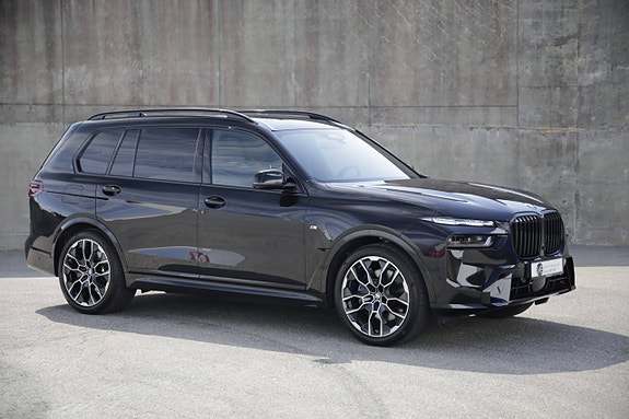 BMW X7 7 of 30