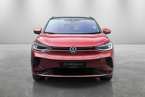 Volkswagen ID.4 GTX 3 of 5