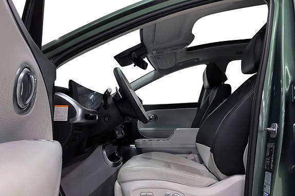 Hyundai Ioniq 9 5 of 17